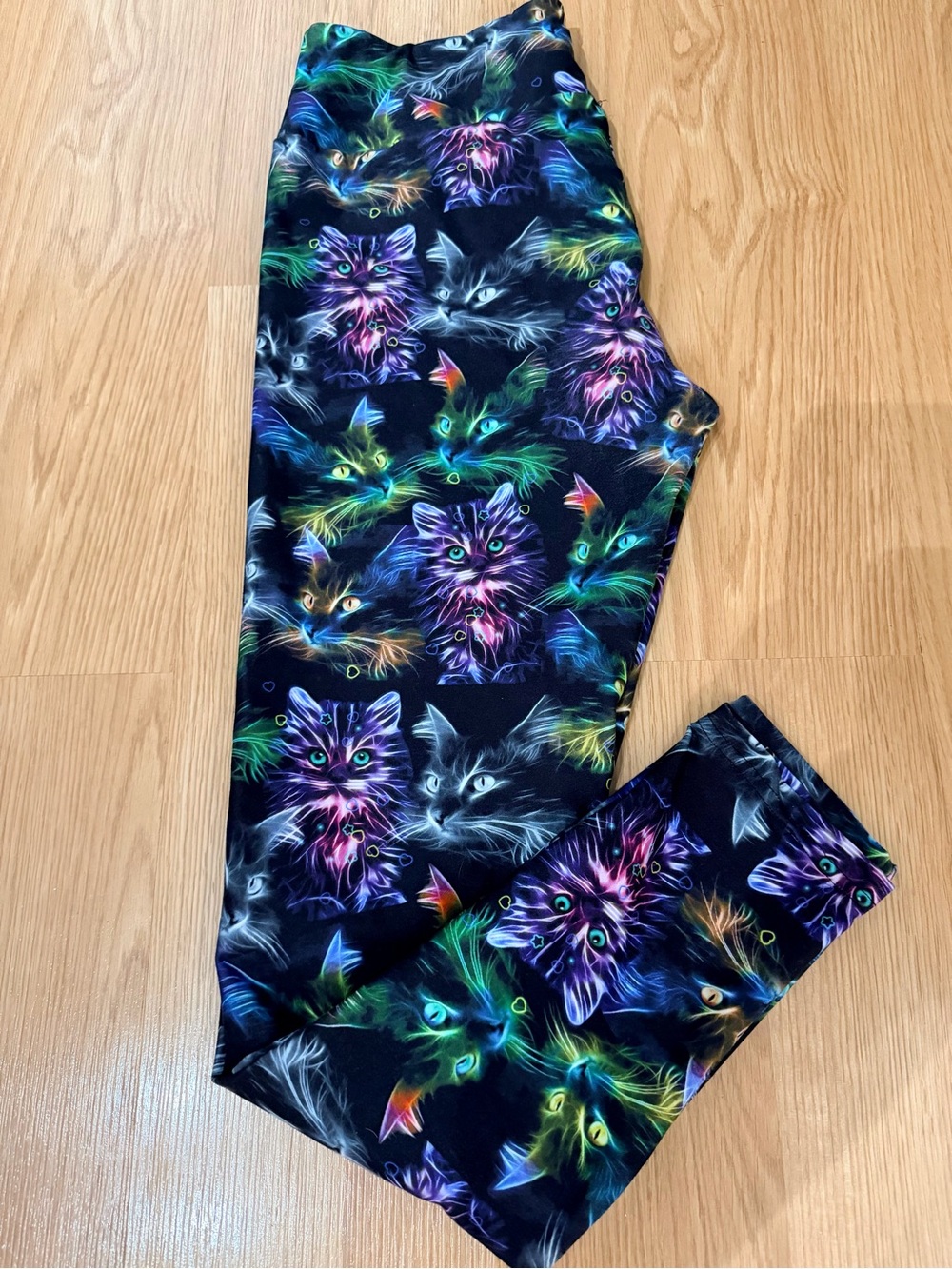 NWOT Multi Neon Cat Print Leggings M Medium